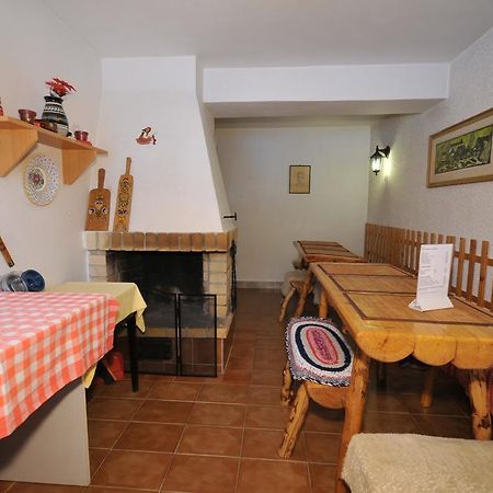 Hotel Vila Helena Liptovský Ján Esterno foto