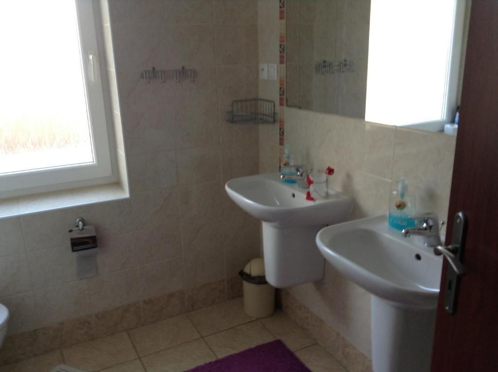 Hotel Vila Helena Liptovský Ján Esterno foto